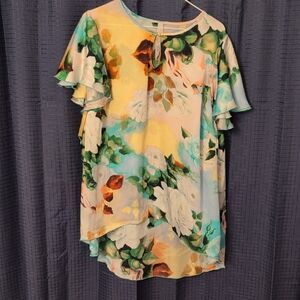 NWOT Melissa McCarthy Seven7 Multicolor Floral Blouse